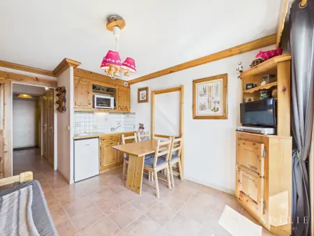 Studio cabine 4/5 pers avec parking, au pied des pistes de la Rosière - Photo 3