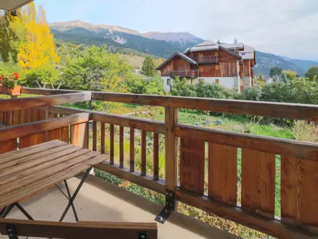Studio cosy avec balcon et piscine à Serre Chevalier, à 300m des pistes - Photo 9
