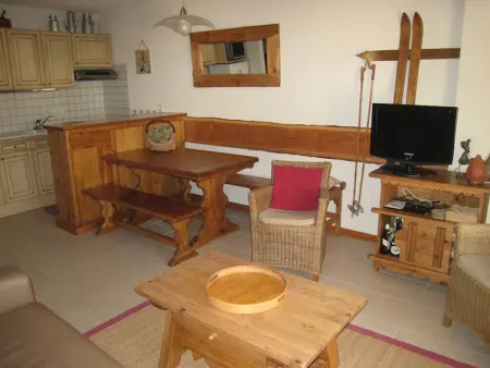 Appartement 3P, 6 pers, proche pistes, balcon exposé Sud, parking privé, TV, cuisine équipée - Photo 9
