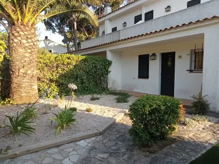 Maison avec Jardin Privé, Piscine et Proche Plage à Pals - Photo 3