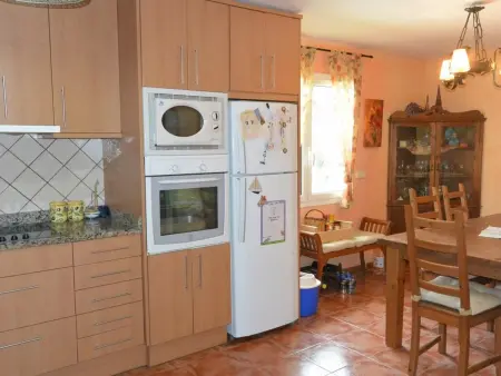 Maison avec Jardin Privé, Piscine et Proche Plage à Pals - Photo 7