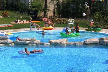 Holiday park Bella Italia, Peschiera-Primula, Appartement dans le parc de vacances Bella Italia à Peschiera - Photo 38