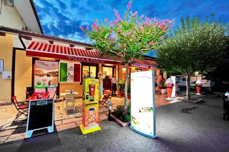 Holiday park Bella Italia, Peschiera-Ortensia, Appartement dans le parc de vacances Bella Italia à Peschiera - Photo 13