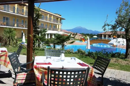 Holiday park Bella Italia, Peschiera-Ortensia, Appartement dans le parc de vacances Bella Italia à Peschiera - Photo 18