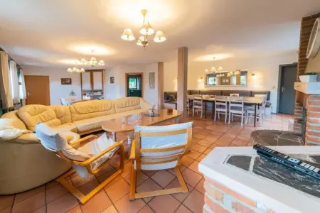 Magnifique habitation pour 16 personnes à Wanne, Séjour de groupe spacieux à Wanne - Photo 1