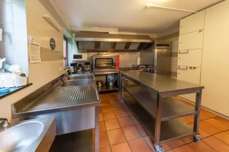 Magnifique habitation pour 16 personnes à Wanne, Séjour de groupe spacieux à Wanne - Photo 15