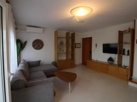 Appartement lumineux avec grande terrasse et parking - Photo 4