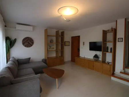 Appartement lumineux avec grande terrasse et parking - Photo 8