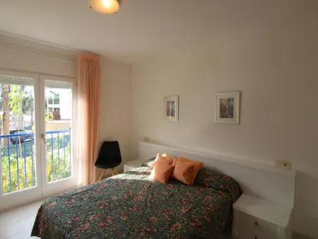 Appartement lumineux avec grande terrasse et parking - Photo 18