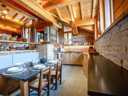 Appartement duplex de haut standing, skis aux pieds, 82m², 8 pers., cheminé, au cœur de Val d'Isère - Photo 4