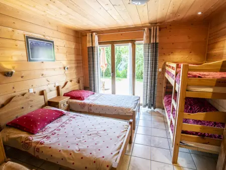 Chalet spacieux à Châtel - 3 chambres, 9 personnes, parking dispo - Photo 10