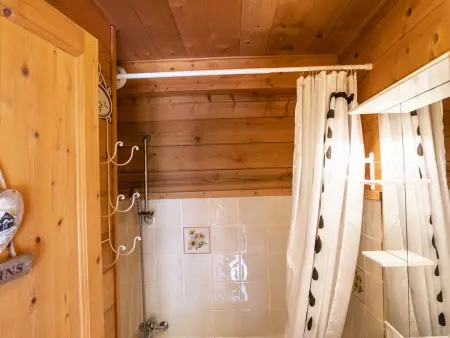 Chalet spacieux à Châtel - 3 chambres, 9 personnes, parking dispo - Photo 17