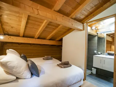 Chalet spacieux à Châtel, 8 chambres, jacuzzi, proche pistes - Photo 7
