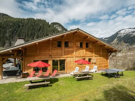 Chalet spacieux à Châtel, 8 chambres, jacuzzi, proche pistes - Photo 18