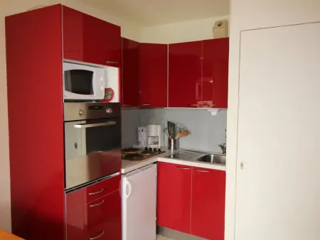 Appartement 6 couchages, rénové, à 400m des pistes, parking gratuit - Photo 5