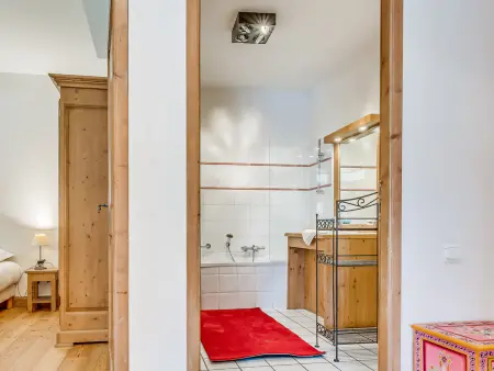 Champagny : Appt 3 pièces, 6 pers, avec WIFI, Appartement 6 personnes à Champagny en Vanoise - Photo 7