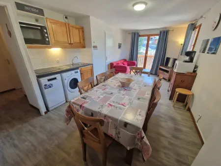 Bel appartement 4 pièces pour 8 pers, balcon, à 100m des pistes, Valfréjus - Photo 10