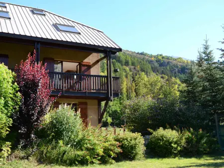 Chalet spacieux · 9 pers · Terrasse & Jardin · Parking privatif - Photo 14