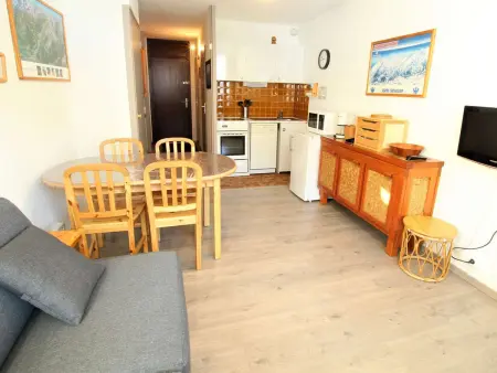 Studio cosy 4 pers à La Salle-les-Alpes, 250m du télécabine, balcon et parking privé - Photo 1