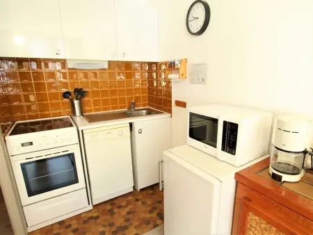 Studio cosy 4 pers à La Salle-les-Alpes, 250m du télécabine, balcon et parking privé - Photo 2