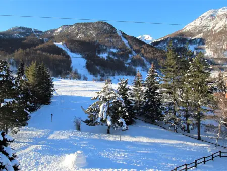 Studio cosy 4 pers à La Salle-les-Alpes, 250m du télécabine, balcon et parking privé - Photo 18