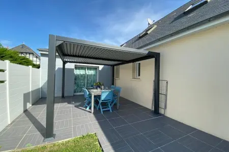 Holiday home in Hauteville Sur Mer, Maison en Normandie proche Plage - Photo 1