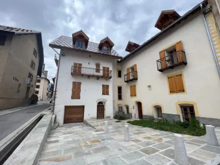 Appartement rénové et spacieux au centre village avec Wifi inclus - Photo 14