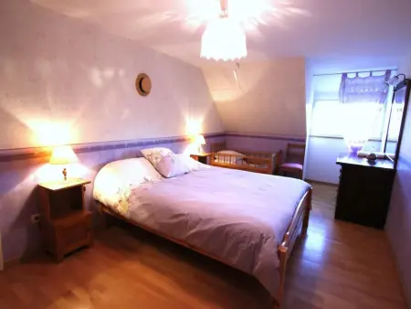 Maison familiale à Orbey, 3 chambres, parking privé, espace vert, jeux pour enfants - Photo 7