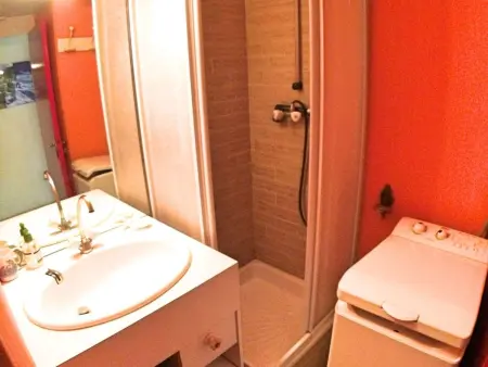 Studio 4 pers. Vars Les Claux, balcon, à 50m des pistes et proche commerces - Photo 6
