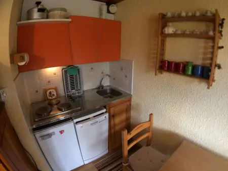 Studio 4 pers. Vars Les Claux, balcon, à 50m des pistes et proche commerces - Photo 10