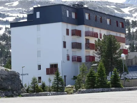 Studio ski, 4 pers, parking gratuit, proche pistes - Photo 7