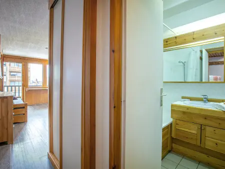 Studio agréable avec parking, skis aux pieds au cœur du village de Val-d'Isère - Photo 4