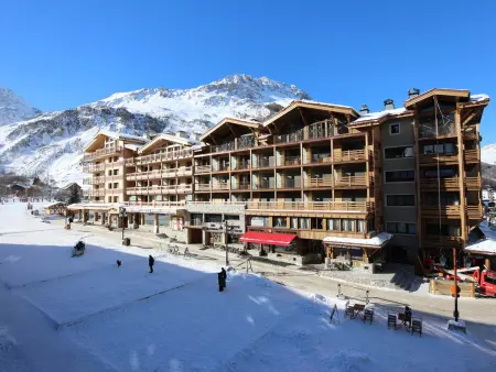 Studio agréable avec parking, skis aux pieds au cœur du village de Val-d'Isère - Photo 8