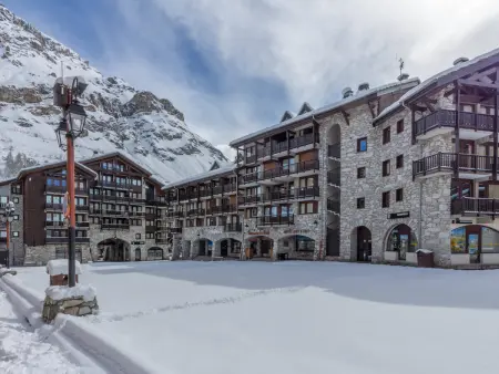 Studio agréable avec parking, skis aux pieds au cœur du village de Val-d'Isère - Photo 16