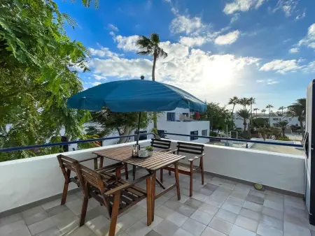 Maison de vacances moderne avec piscine, près de la plage à Corralejo, 2 chambres, Wi-Fi inclus - Photo 1