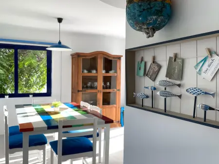 Maison de vacances moderne avec piscine, près de la plage à Corralejo, 2 chambres, Wi-Fi inclus - Photo 9