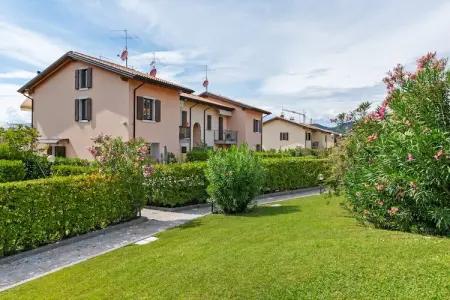 Bardolino Trentanove, Maison à Bardolino avec piscine et vue sur lac - Photo 2