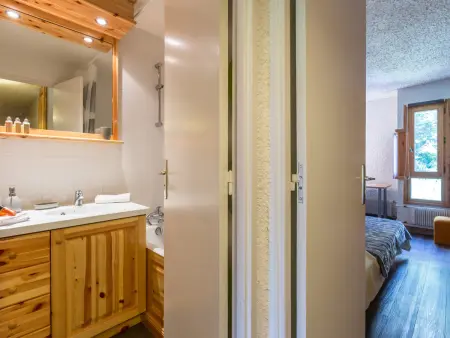 Charmant appartement aux pieds des pistes - 3 pièces pour 6 personnes - Photo 9