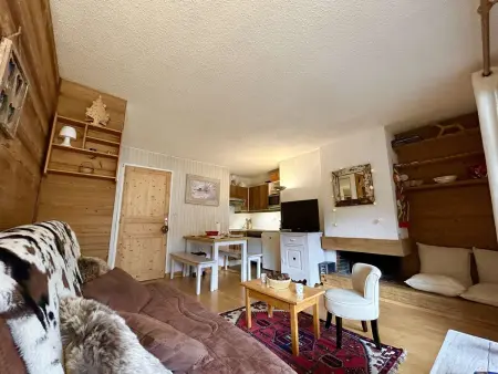 Studio cabine à Méribel, 4 personnes, terrasse sud, parking privé, casier à skis, lave-linge - Photo 5