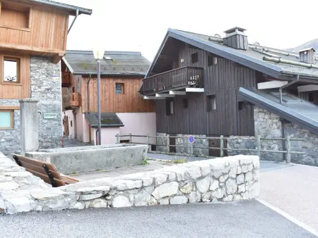 Studio cabine à Méribel, 4 personnes, terrasse sud, parking privé, casier à skis, lave-linge - Photo 11