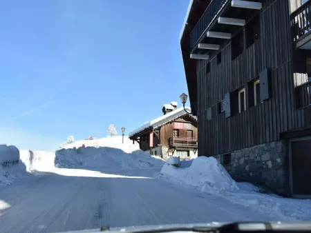 Studio cabine à Méribel, 4 personnes, terrasse sud, parking privé, casier à skis, lave-linge - Photo 18