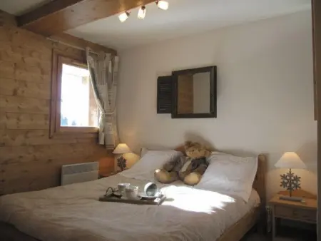 Appartement cosy 6 pers, 3 chambres, piscine chauffée, parking, coin montagne à Crest-Voland - Photo 3
