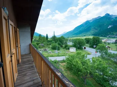 Grand appartement 3 chambres, balcon, cuisine équipée - Photo 10