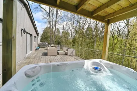 Château Beychevelle, Maison à Durbuy avec Jacuzzi & Sauna - Photo 1