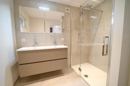 Château Beychevelle, Maison à Durbuy avec Jacuzzi & Sauna - Photo 24