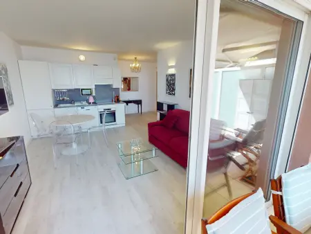 3 pièces climatisé avec terrasse, garage et WiFi à Menton - Photo 3
