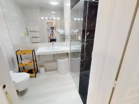 3 pièces climatisé avec terrasse, garage et WiFi à Menton - Photo 11