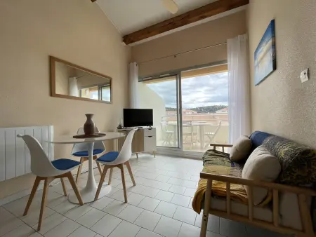Superbe 2 pièces mezzanine, près plage, parking inclus, animaux admis - Photo 3
