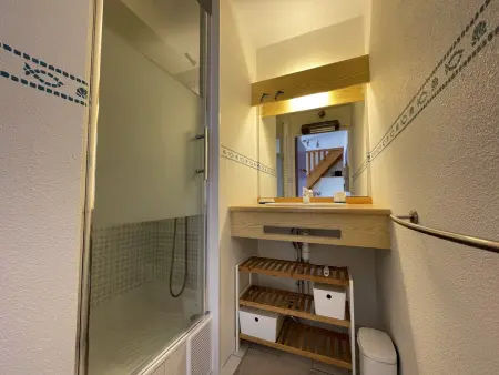 Superbe 2 pièces mezzanine, près plage, parking inclus, animaux admis - Photo 7