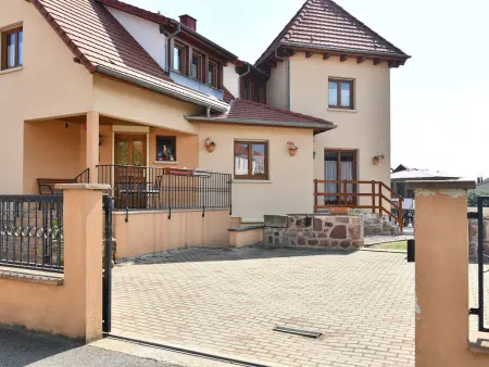 Gîte charmant au calme, 2 personnes, proche vignobles et châteaux, animaux acceptés, terrasse jardin - Photo 24